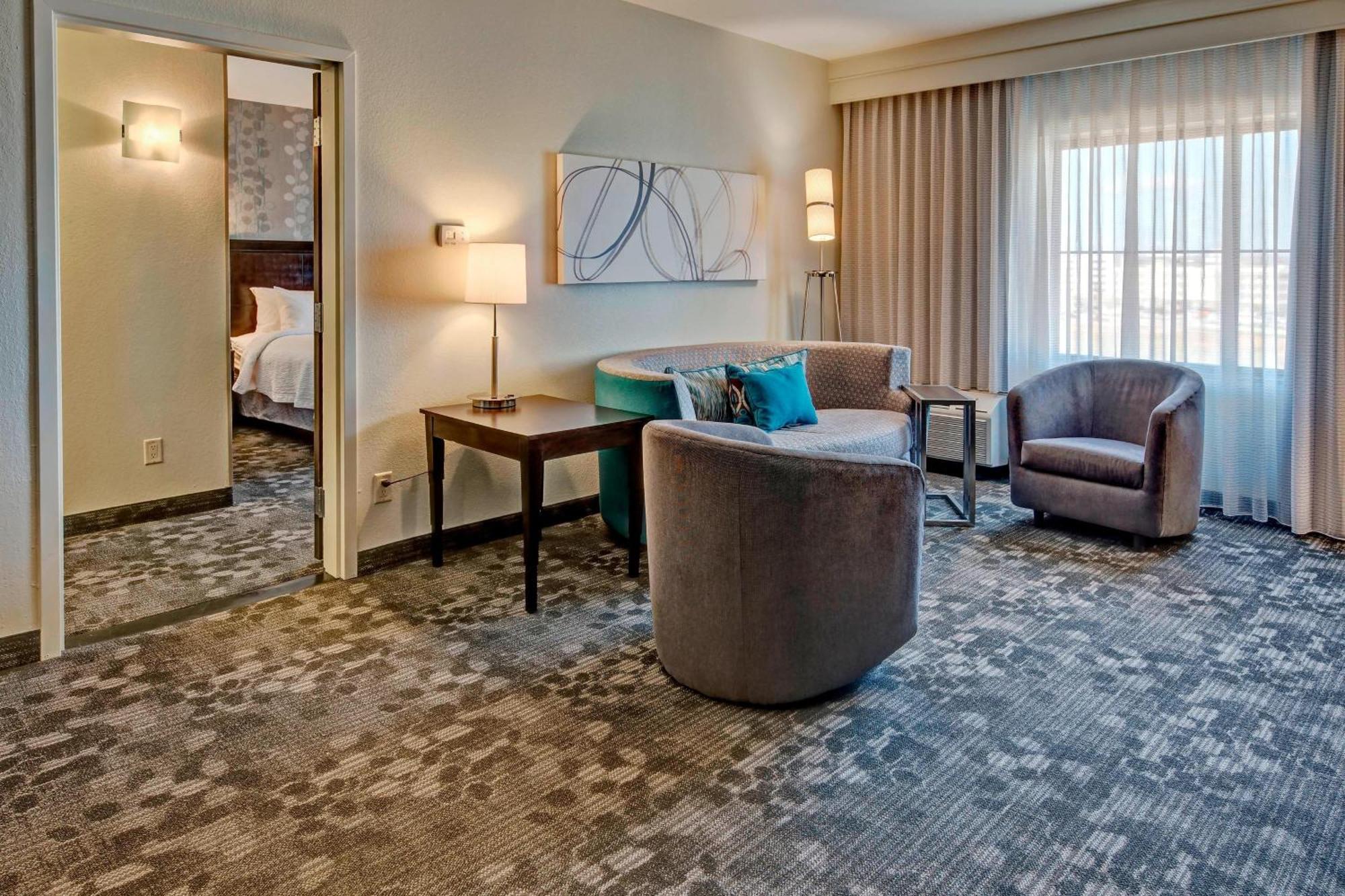 Courtyard By Marriott Midland Hotel Bagian luar foto