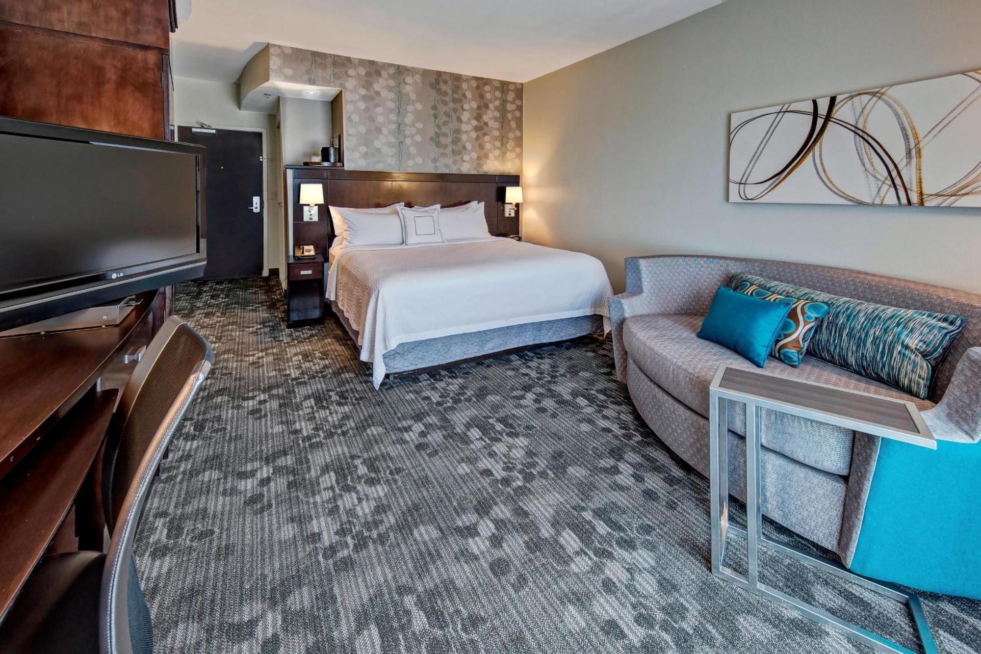 Courtyard By Marriott Midland Hotel Bagian luar foto